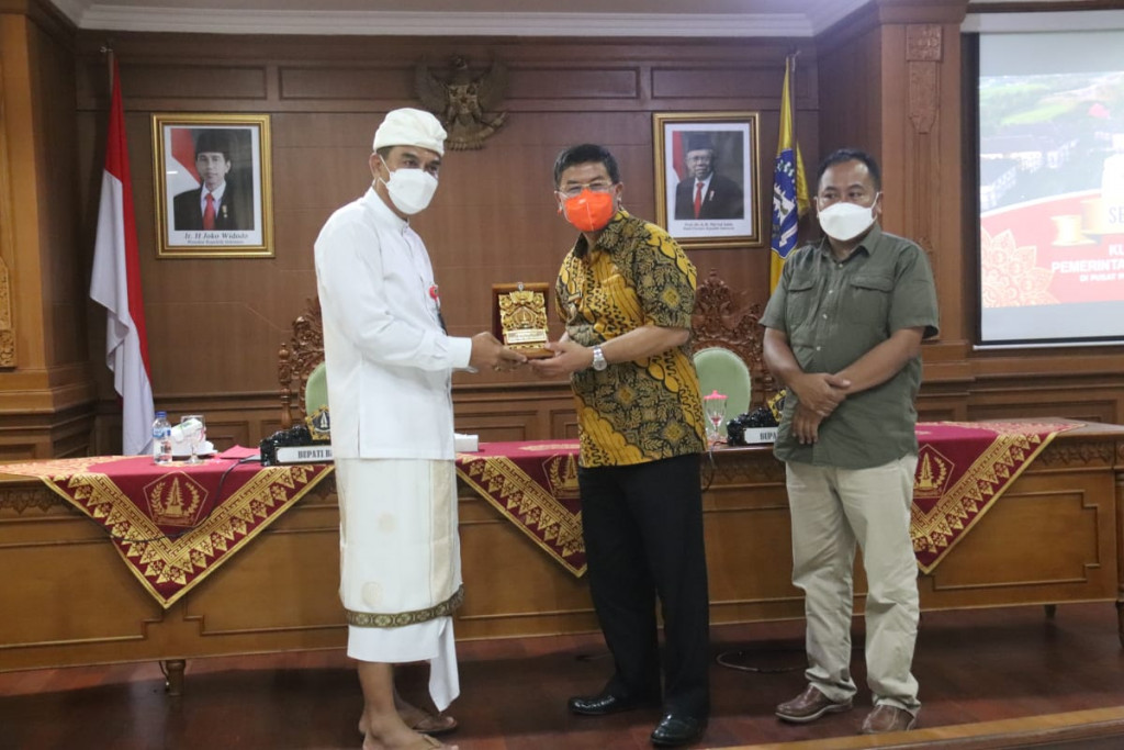 Kunjungan Kerja Pemkab Sumedang ke Puspem Badung